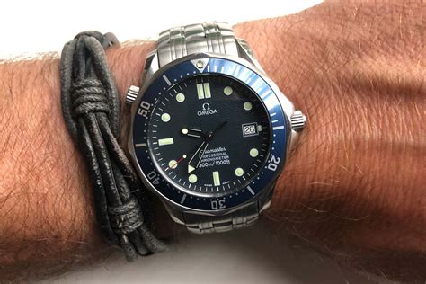 omega seamaster lug size|Omega Seamaster thickness.